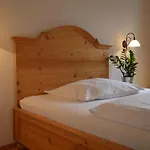Hinterleithner * Persenbeug