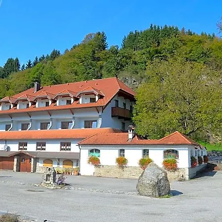 Landgasthof Hinterleithner * Persenbeug